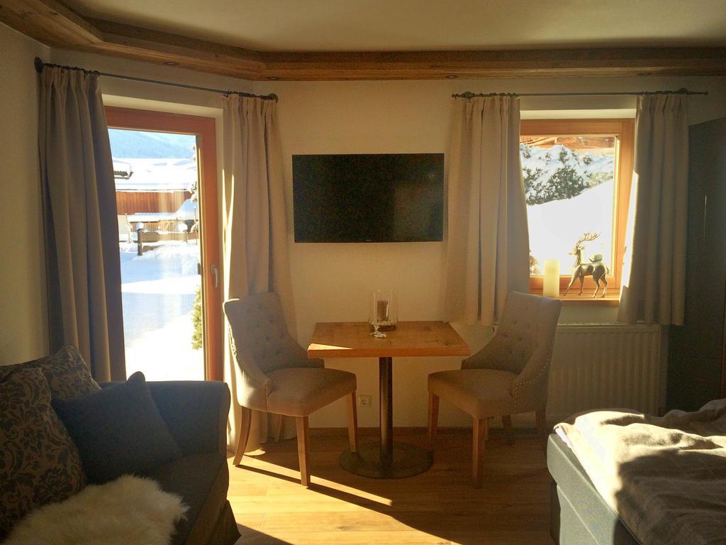 Am Wilden Kaiser Landhausstudios Ellmau Exteriör bild